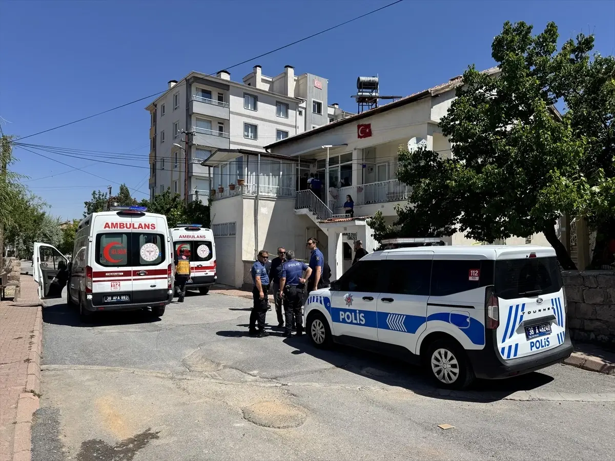 Kayseri'de Üvey Kızına Tüfekle Vuran Adam İntihar Etti