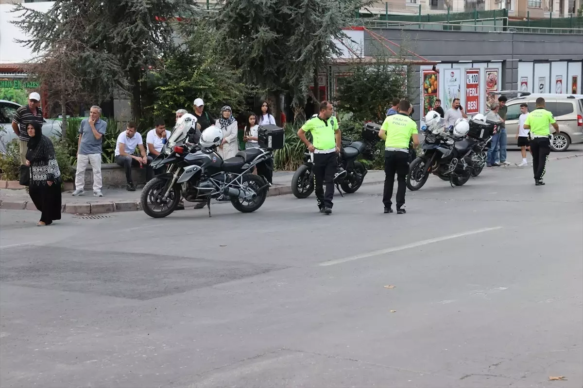 Kayseri'de Motosiklet Kazası: 2 Yunus Polisi Yaralandı