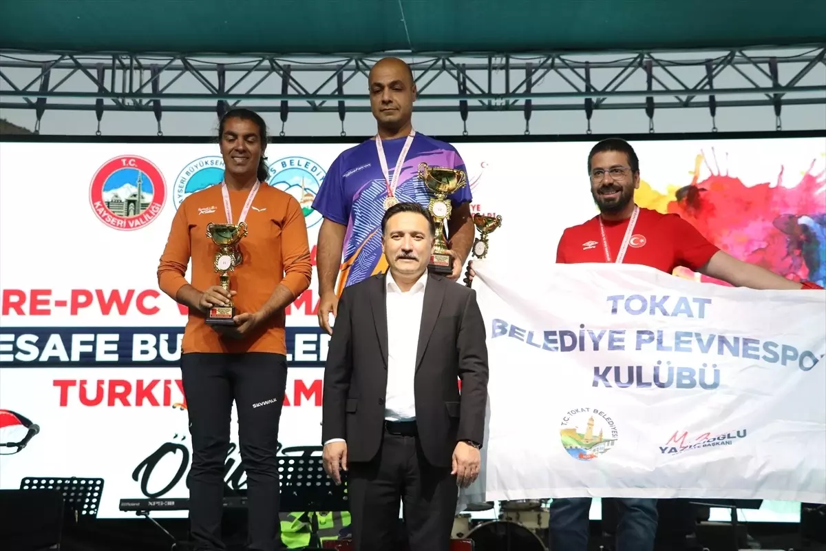 Türkiye Yamaç Paraşütü Şampiyonası Kayseri'de Tamamlandı