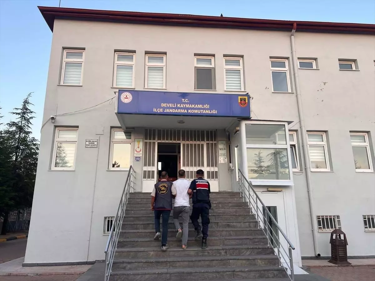 Kayseri'de FETÖ Üyesi Firari Yakalandı