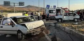 Kayseri'de Trafik Kazası: 2 Ölü, 4 Yaralı