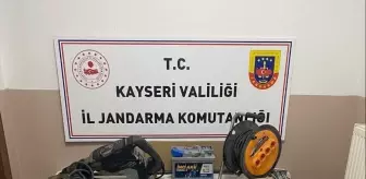 Kayseri'de Kaçak Kazı Yapan 5 Zanlı Gözaltına Alındı