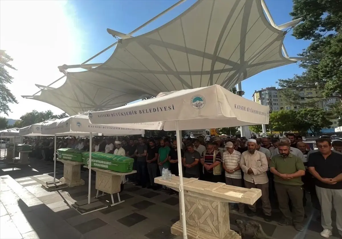 Kayseri'de Eşini Öldüren Adam İntihar Etti