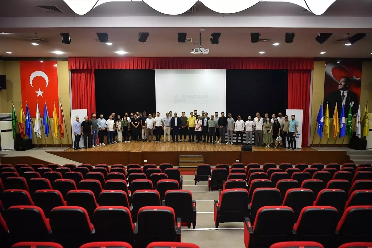 Kayseri'de 'Metruk Yapı ve Hasarlı Yapı Tespit Semineri' düzenlendi