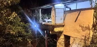Kayseri'de müstakil evin bahçesine düşen otomobilin sürücüsü yaralandı