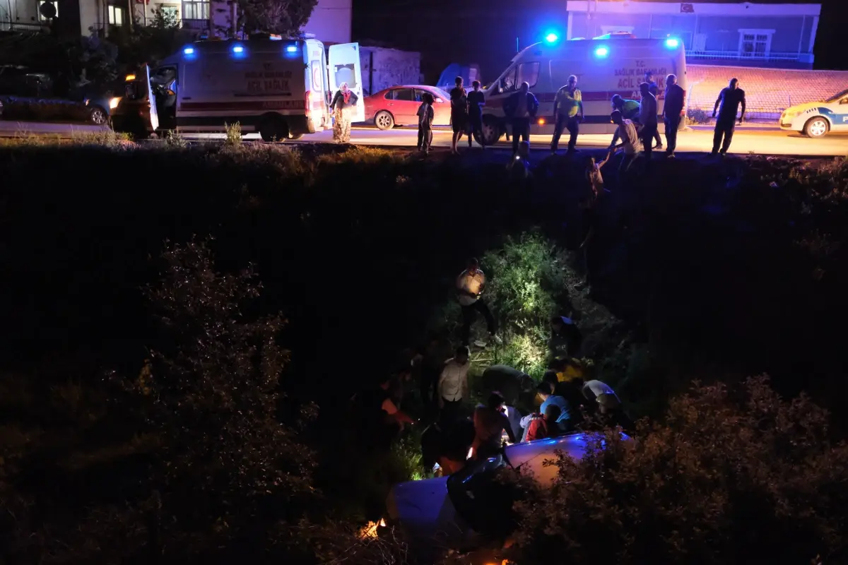 Kayseri'de Otomobil Dere Yatağına Düştü: 5 Yaralı