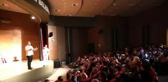 Melikgazi Belediyesi'nden 'Perde Arkası' Tiyatrosu
