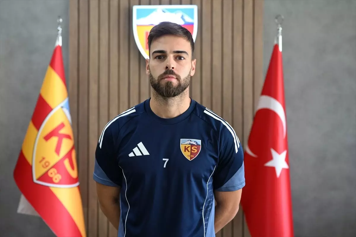Kayserispor Kaptanı Cardoso: 'Başarılı Bir Sezon Geçireceğiz'