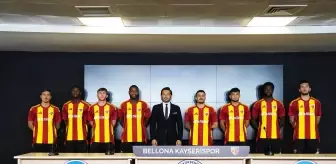 Kayserispor, Yeni Transferlerini Taraftara Tanıttı