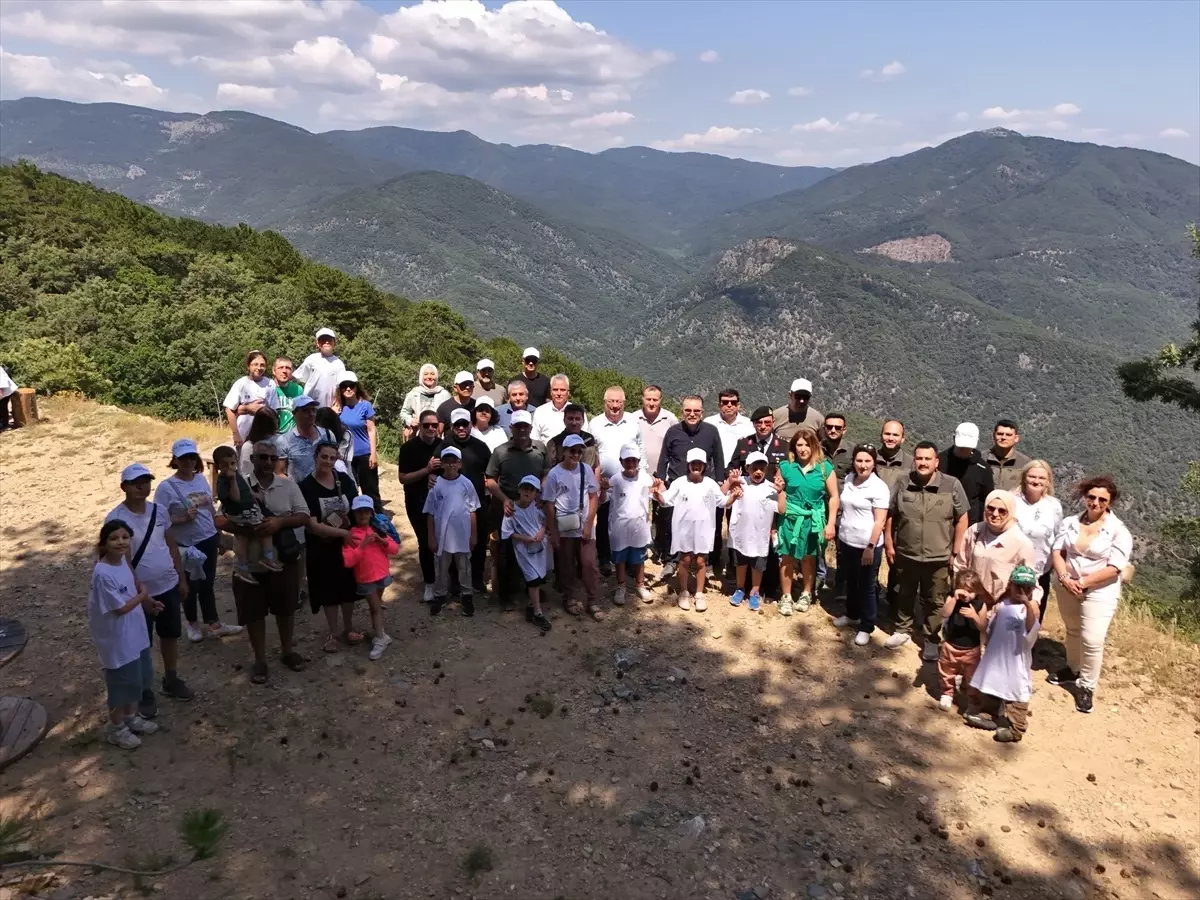 Kazdağları'nda 'Baba-Çocuk Doğa Kampı' düzenlendi