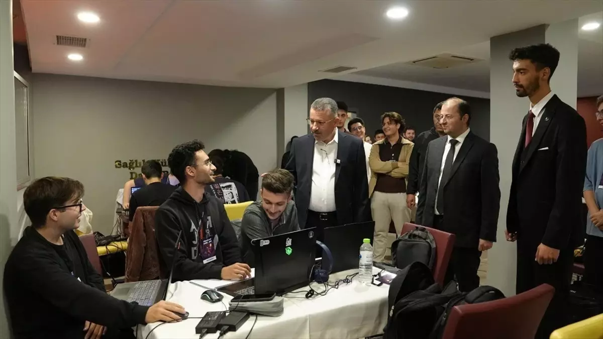 Karabük Üniversitesi'nde Oyun Geliştirme Maratonu: Power-Up Game Jam 2025