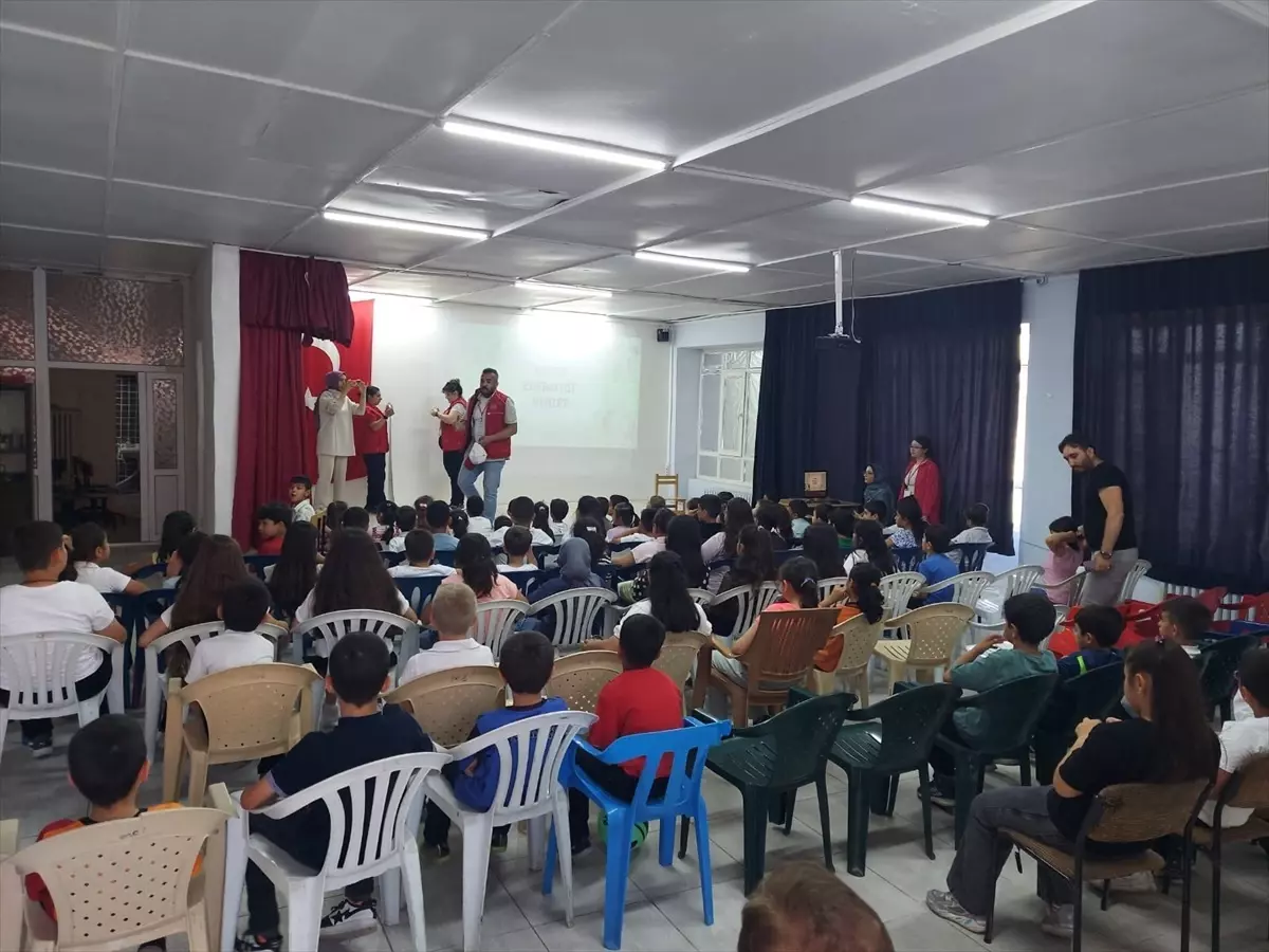 Keban'da Öğrencilere Akran Zorbalığı Tiyatrosu