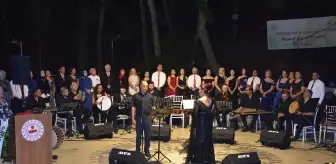 Kemalpaşa'da Öğretmenlerden Oluşan Maarif Korosu Konser Verdi