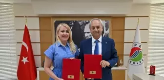 Kepez ve Merkezefendi Belediyeleri Arasında İşbirliği Protokolü İmzalandı
