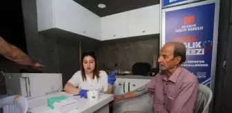 Kepez Belediyesi'nden Huzurevi Sakinlerine Göz Tarama Hizmeti
