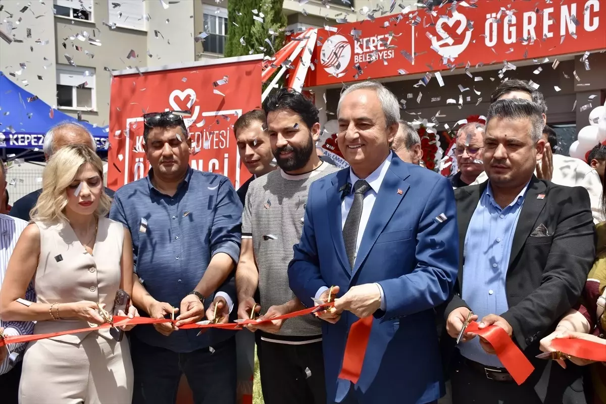 Antalya'da Öğrencilere Uygun Fiyatlı Yemek Hizmeti: Öğrenci Kent Lokantası Açıldı