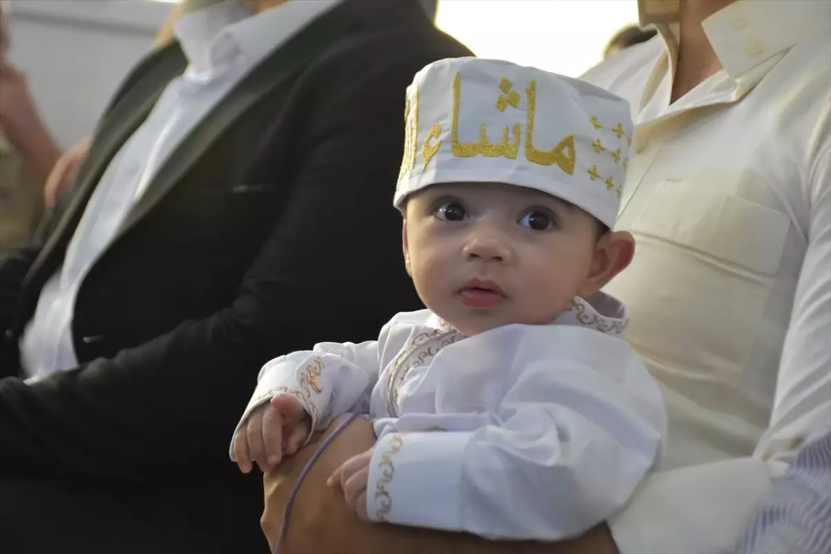 Kerkük'te Mevlid Kandili'nde Toplu Sünnet Töreni Düzenlendi
