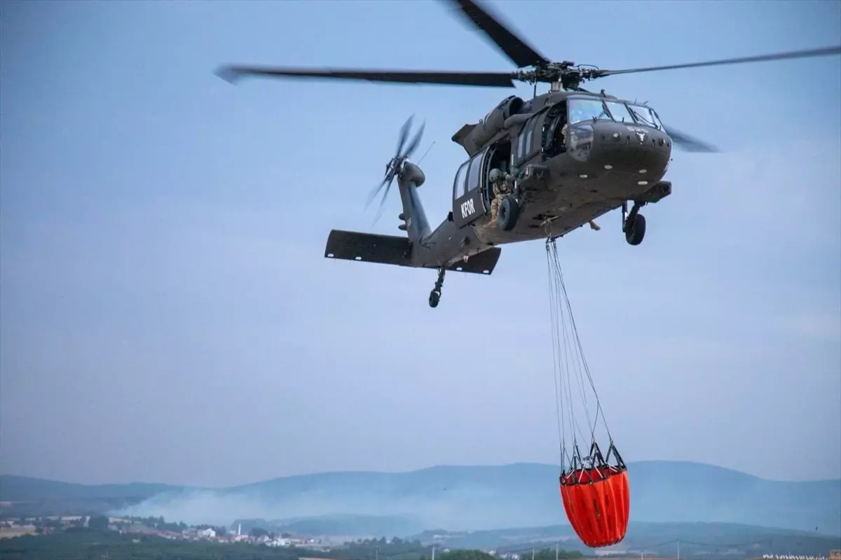 NATO, Kosova'daki Orman Yangınlarına Havadan Destek Veriyor