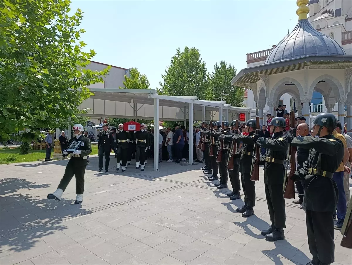 Kıbrıs Gazisi Mehmet Güler Son Yolculuğuna Uğurlandı