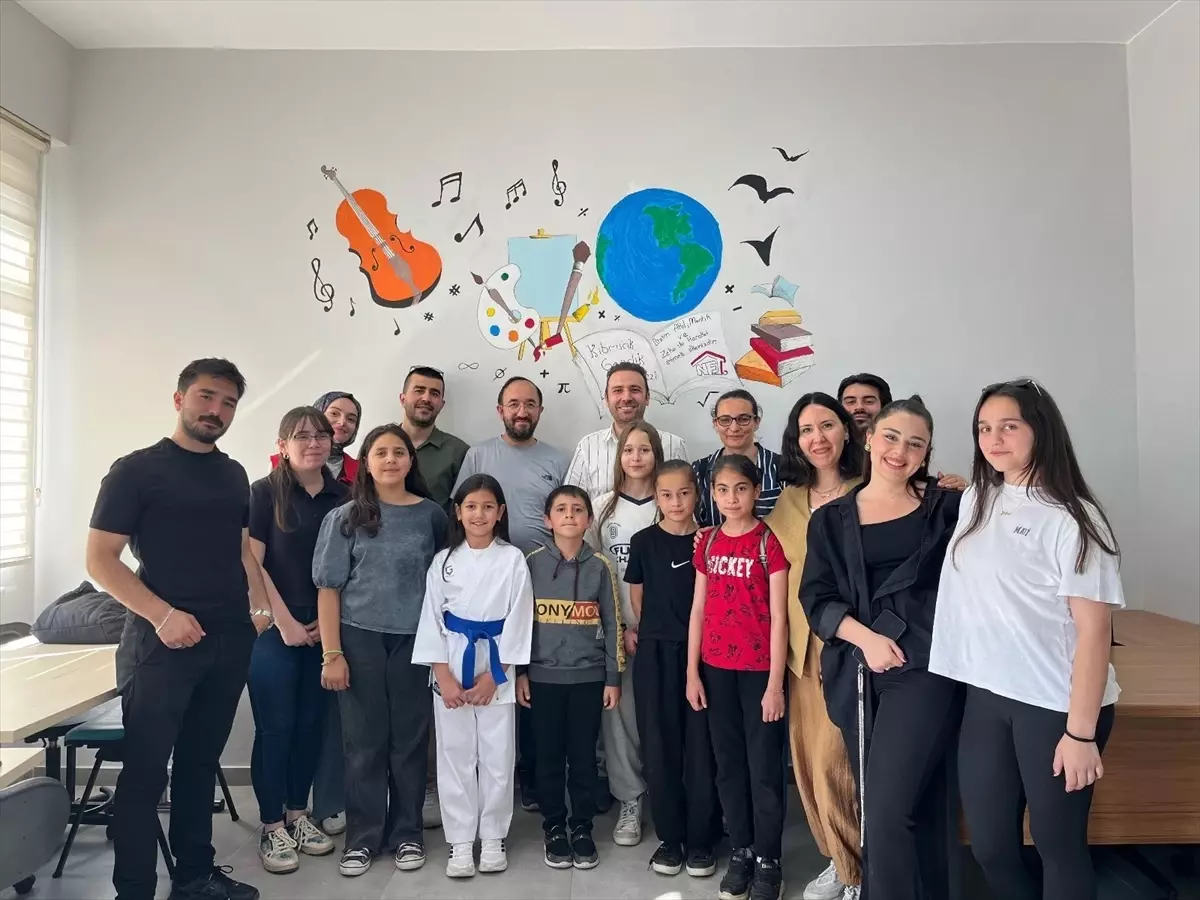BAİBÜ'den Kıbrıscık'ta Dijital Hikaye Anlatımı Atölyesi