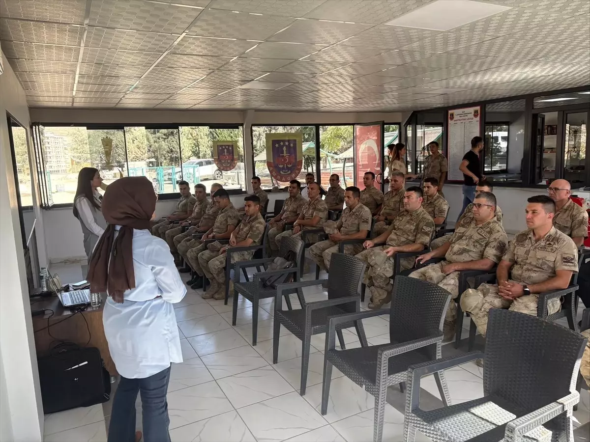 Yeşilay, Jandarma Personeline Bağımlılık Eğitimi Verdi