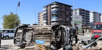 Kilis'te Trafik Kazası: 3 Yaralı