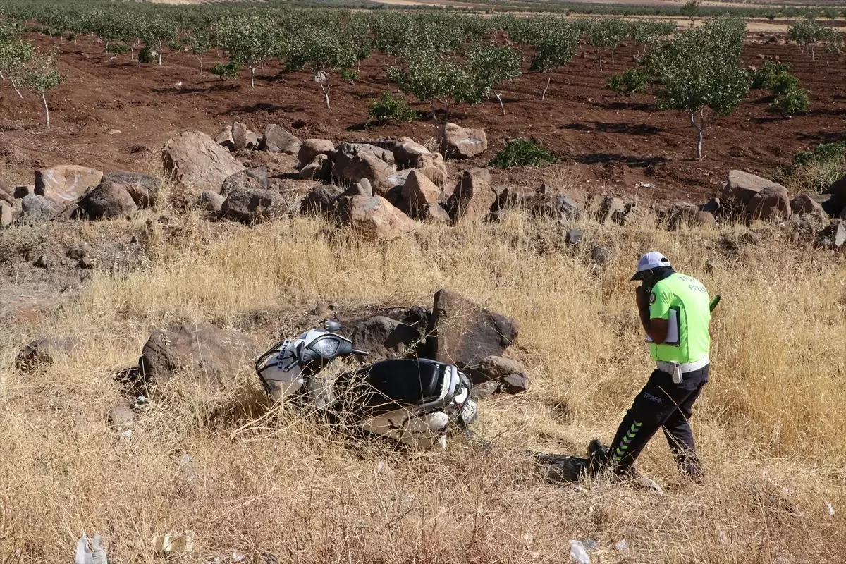 Kilis'te Pikap ve Motosiklet Çarpıştı: 2 Yaralı