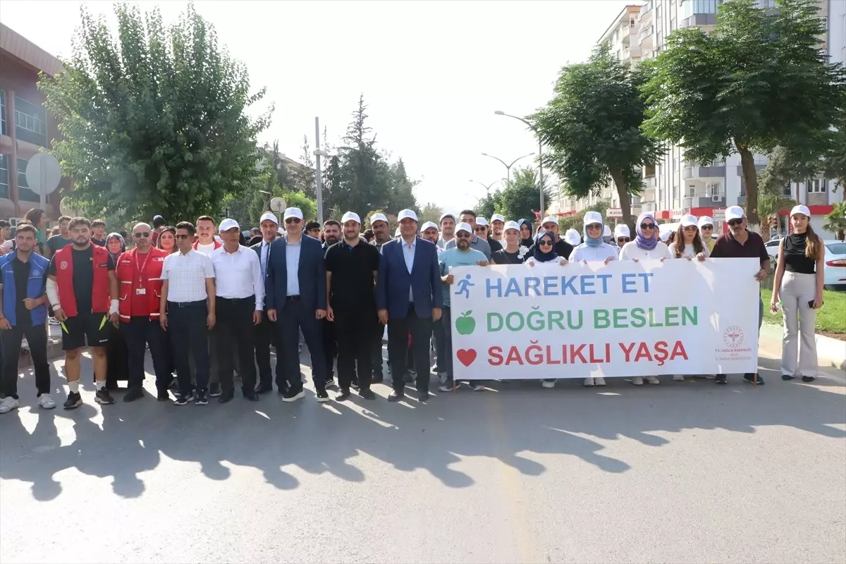 Kilis'te Sağlıklı Yaşam İçin Yürüyüş Düzenlendi