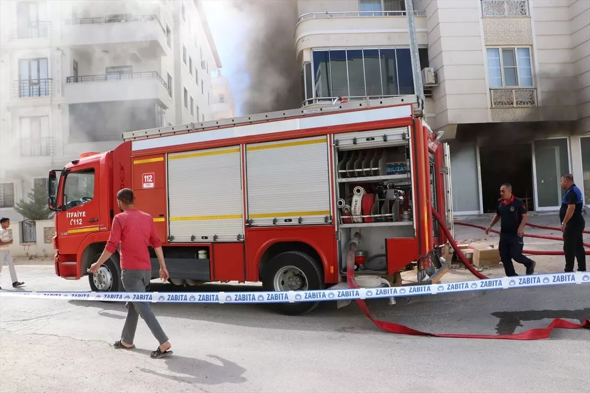 Kilis'te Tekstil Atölyesinde Yangın