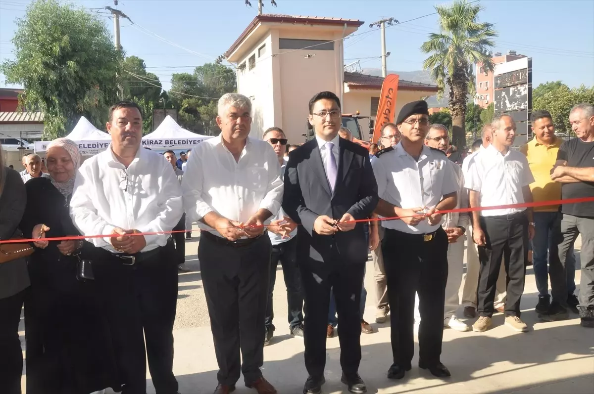 Kiraz'da 4. Tarım ve Sanayi Fuarı Açıldı