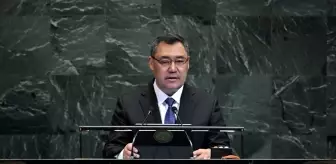 Kırgızistan Cumhurbaşkanı Caparov, Filistin'deki Soykırımı Kınadı