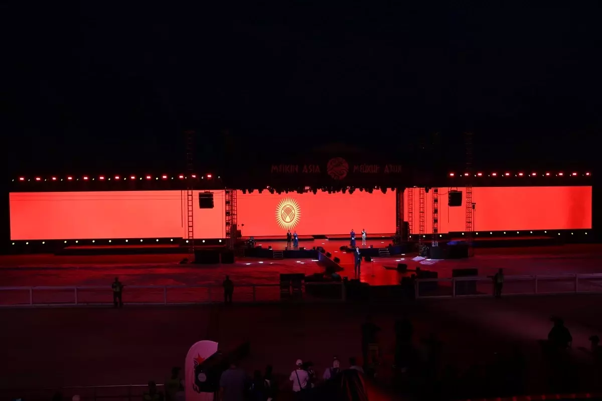 Kırgızistan'da 4. Meykin Asya Uluslararası Müzik Festivali Başladı
