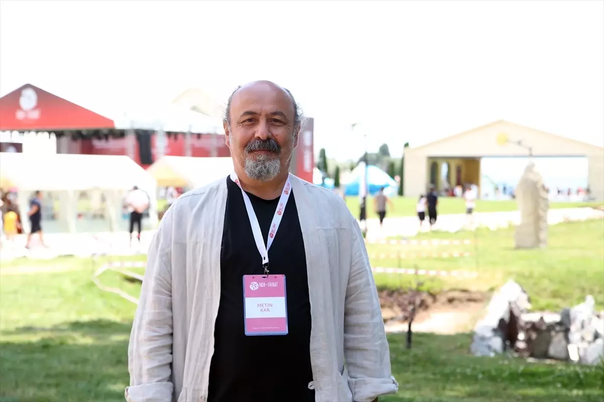 Kırgızistan'da 'geleneksel kültür ve sanat' konulu uluslararası kongre düzenlendi