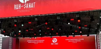 Kırgızistan'da Geleneksel Kültür ve Müzik Festivali Tamamlandı