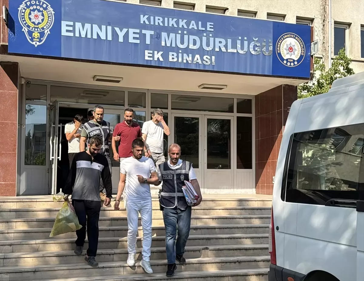Kırıkkale'de Hükümlülerin Yakalanmasına Yönelik Operasyon: 9 Gözaltı