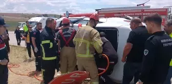 Kırıkkale'de Otomobil Devrildi: 2 Yaralı