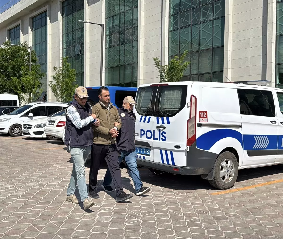 Kırıkkale'de FETÖ'nün Sözde İl İmam Yardımcısı Tutuklandı