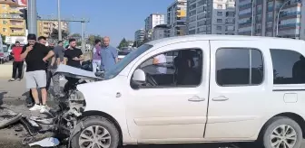 Kırıkkale'de Sivil Polis Aracı ile Otomobil Çarpıştı: 3 Yaralı