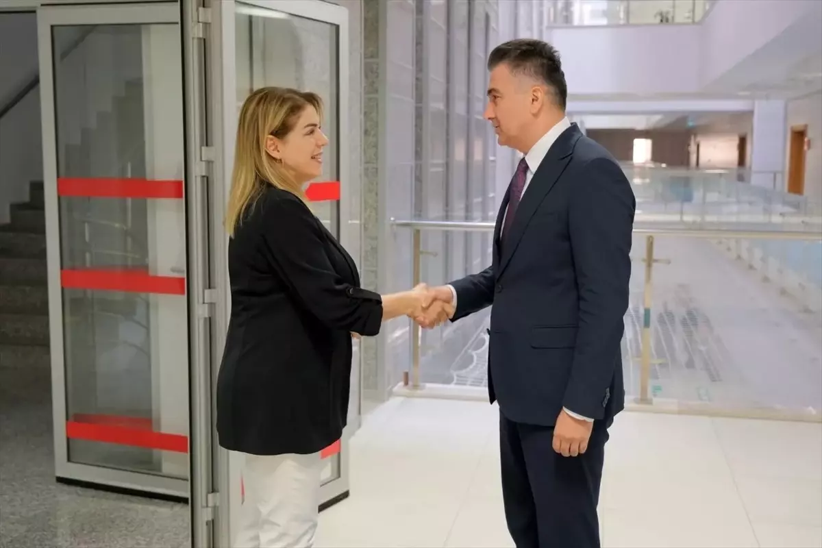 Kırklareli Adalet Komisyonu Başkanı Serdar Aslan, KLÜ Rektörü Prof. Dr. Rengin Ak'ı Ağırladı