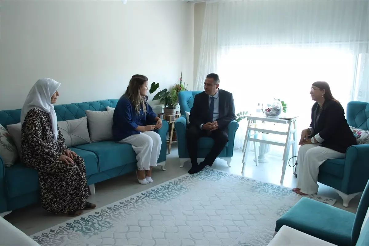 Başsavcı Taşkoparan'dan Yeşilay Kırklareli Şube Başkanı'na Taziye Ziyareti