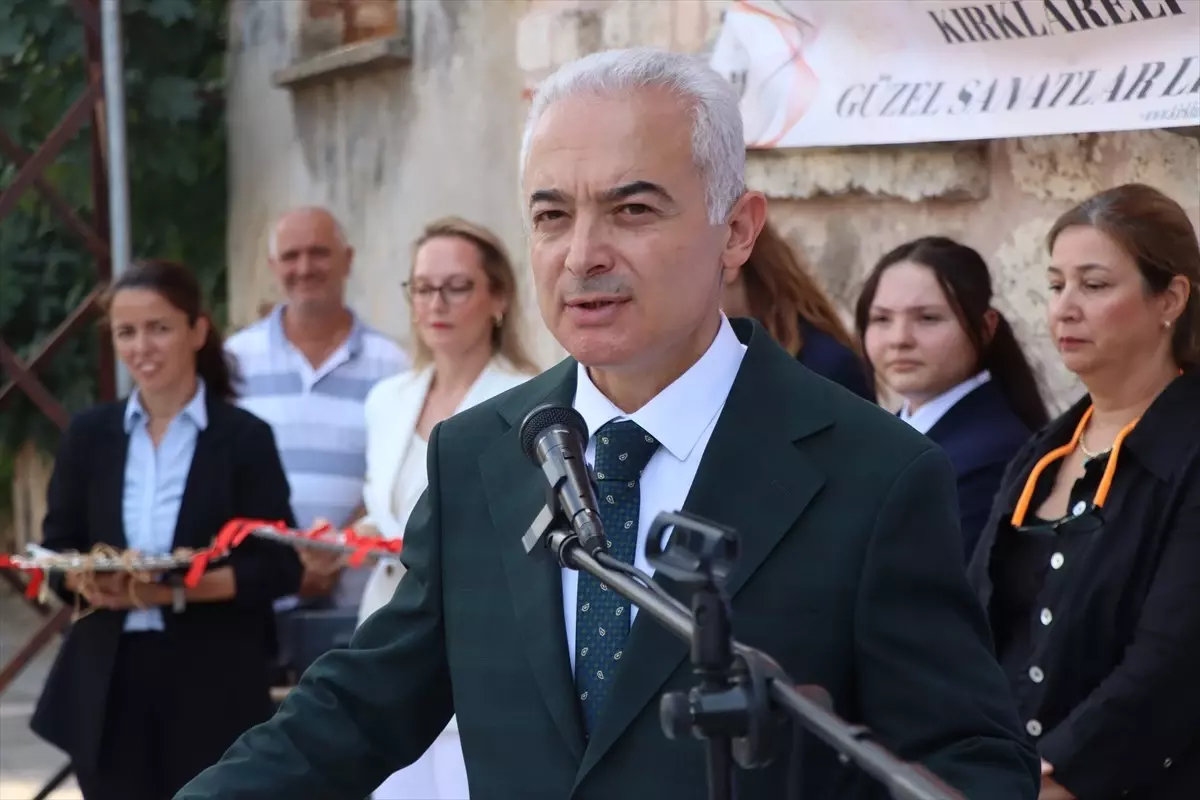 Kırklareli Güzel Sanatlar Lisesi'nin Atölye ve Sergi Salonu Açıldı