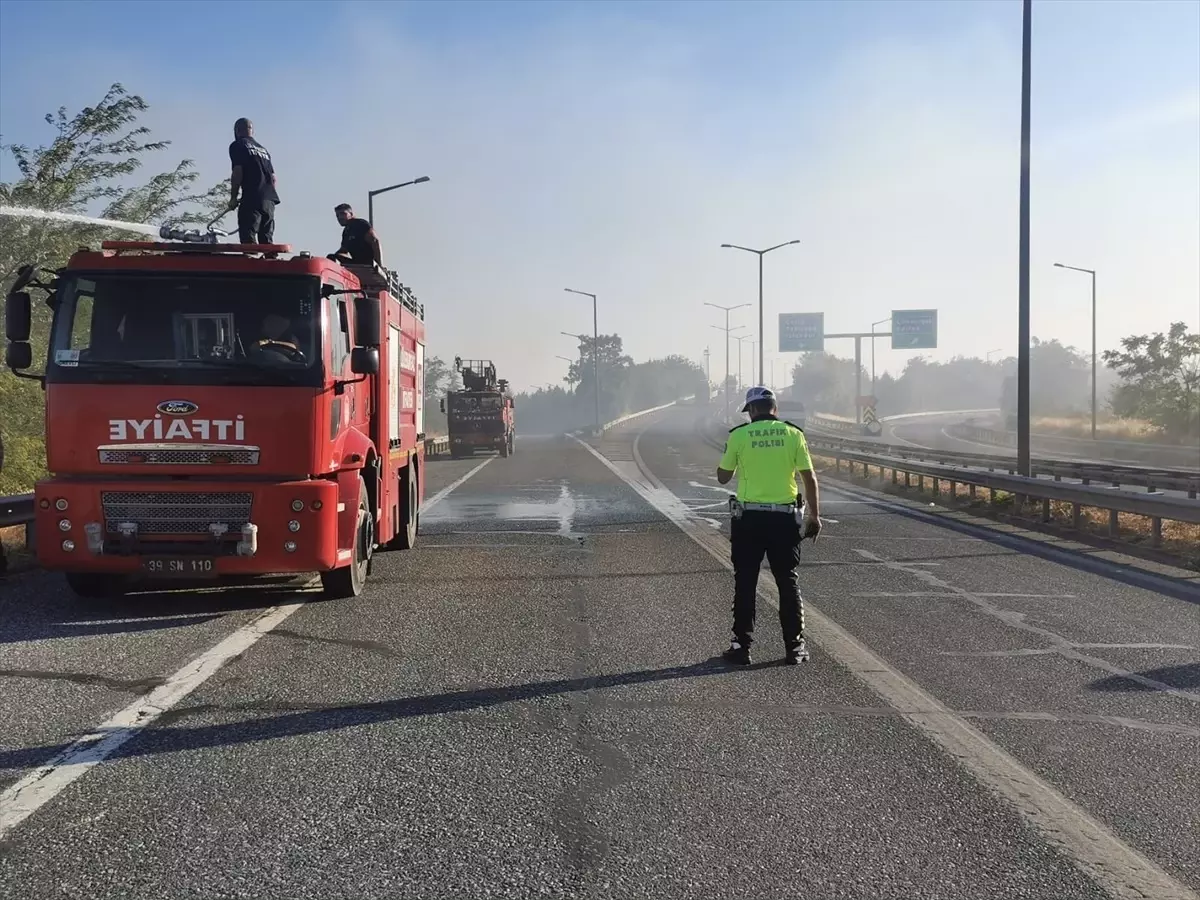 Lüleburgaz'da Anız Yangını Söndürüldü