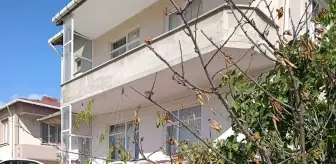 Kırklareli'de Hafif Ticari Araç 2 Metreden Bahçeye Düştü