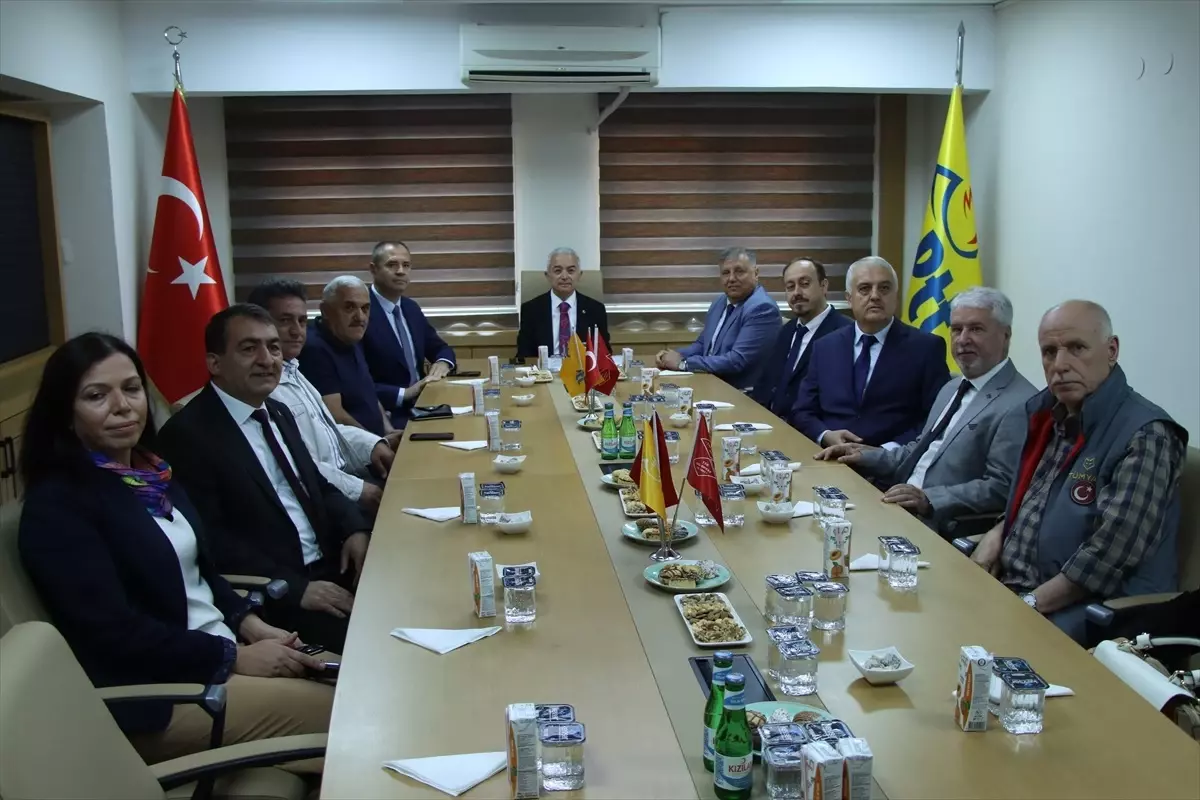 Dünya Çevre Günü İçin Özel Anma Pulu ve İlk Gün Zarfı Tanıtıldı