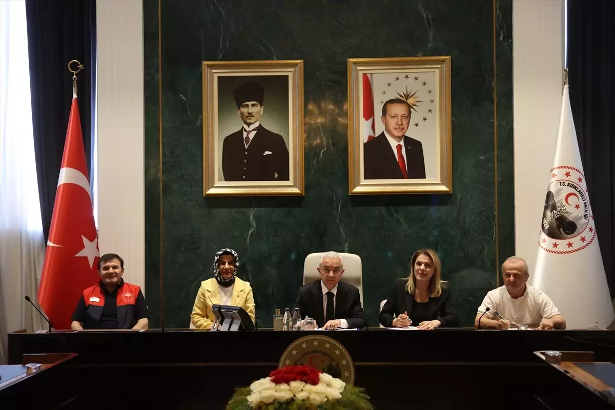 Kırklareli'nde insan hakları, şiddetle mücadele ve sosyal arabuluculuk protokolü imzalandı