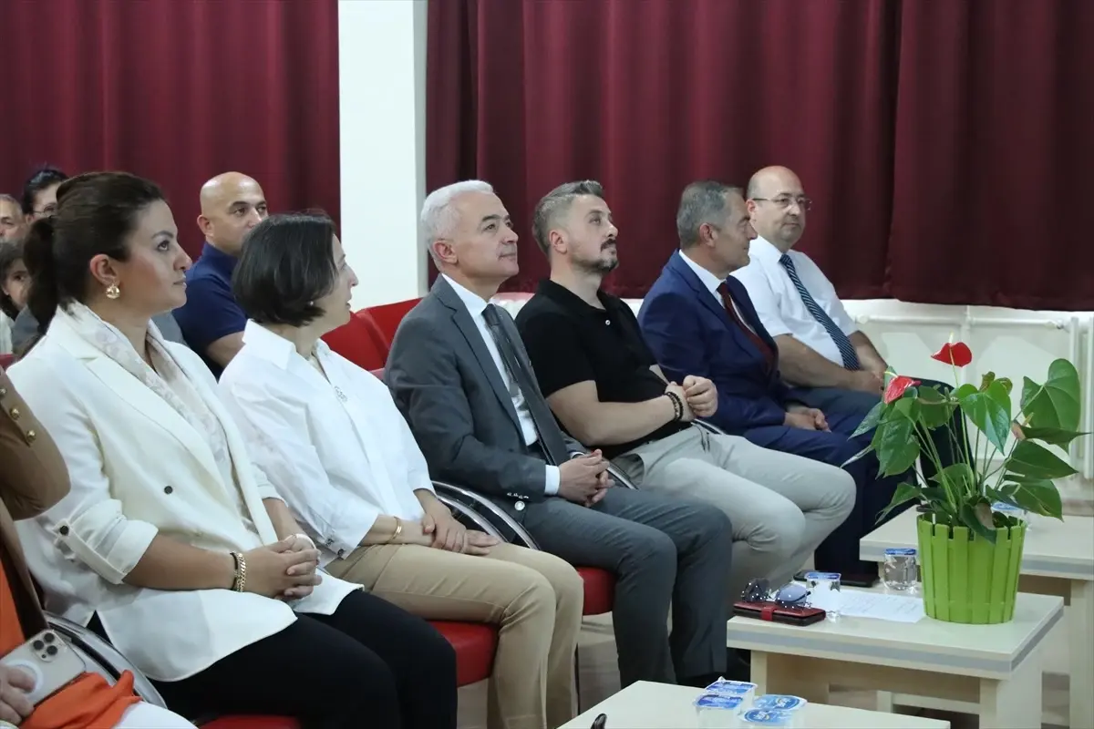 Kırklareli'nde Koruyucu Aile Günü Etkinlikleri Düzenlendi