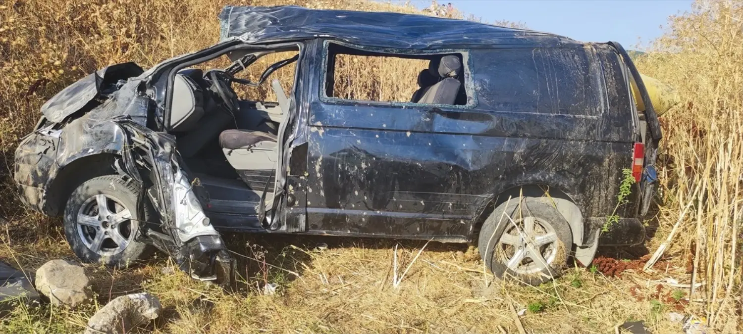 Kırklareli'nde Panelvan Devrildi: 1 Ölü, 6 Yaralı
