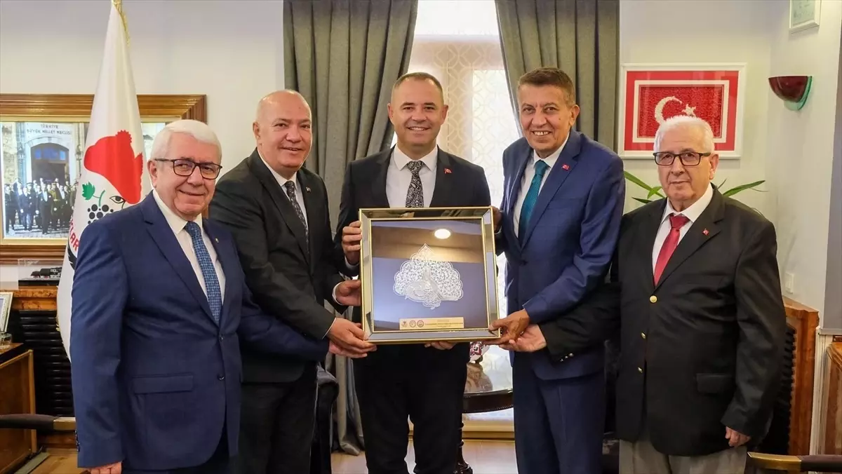 Kırklareli'nde Yılın Ahisi Mustafa Tekin Ziyaretlere Devam Ediyor