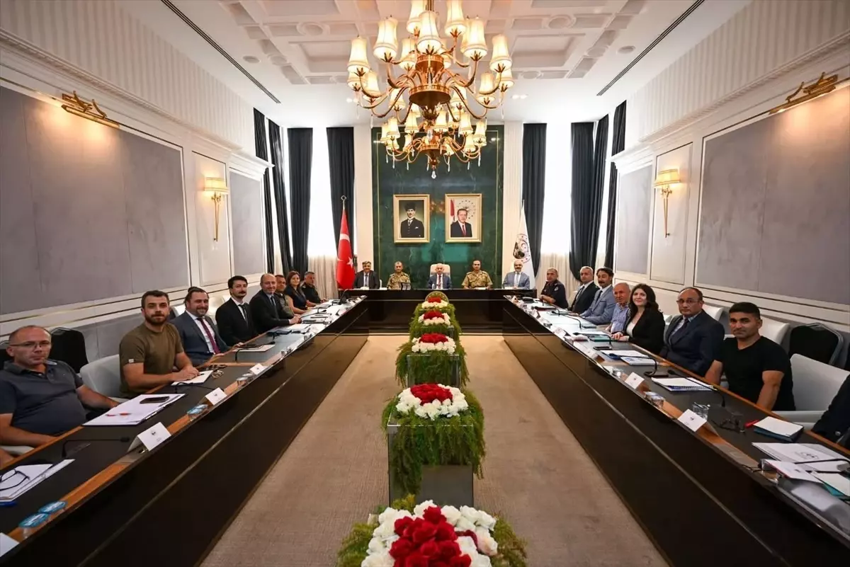 Kırklareli'nde Sınır Güvenliği ve 'Hoş Geldin Bebek' Projeleri Görüşüldü
