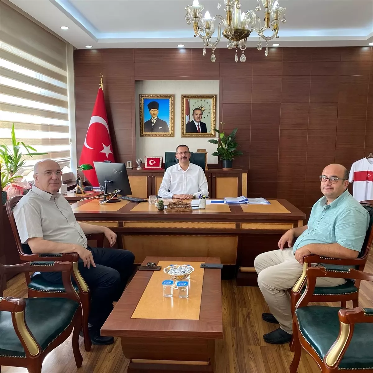 Pınarhisar Kaymakamı ve Kırklareli Üniversitesi Rektörü'ne Ziyaretler Sürüyor